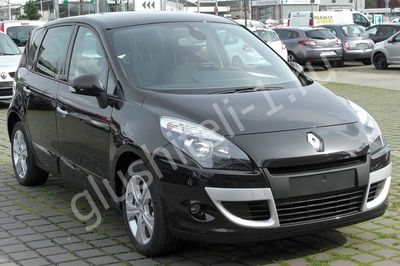 Купить глушитель, катализатор, пламегаситель Renault Scenic III в Москве